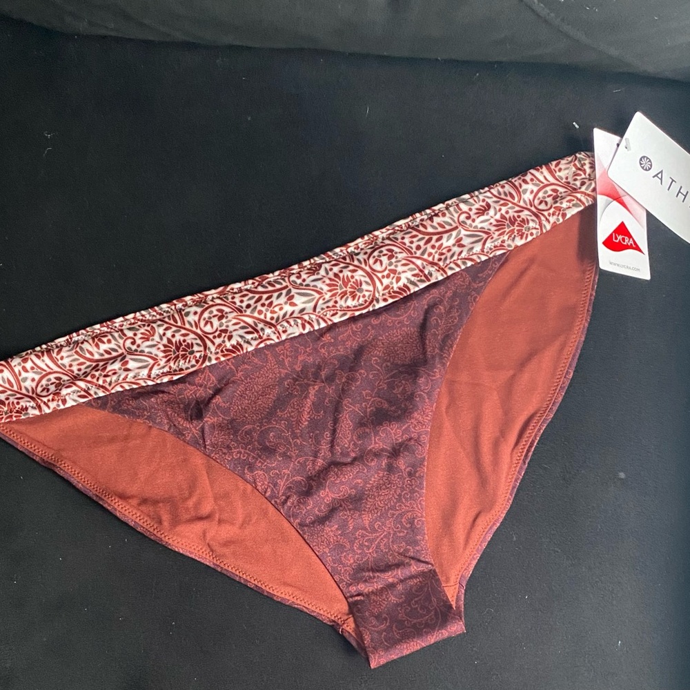 ⛵️🏖 Athleta Bottoms - Picture 3 of 11